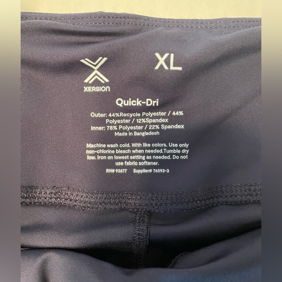 Xersion Mid Rise Short - Picture 4 of 4